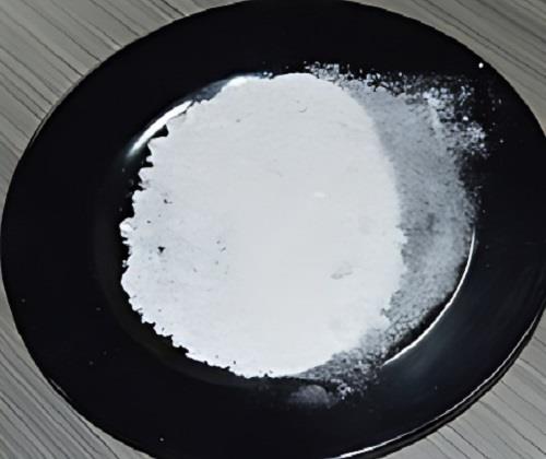 钨酸钠二水合物：一种多功能的钨酸盐化合物