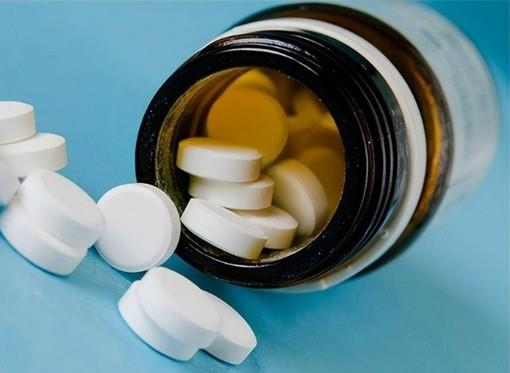 西地尼布的研发历程与药理机制