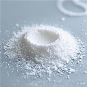 Quinine dihydrochloride