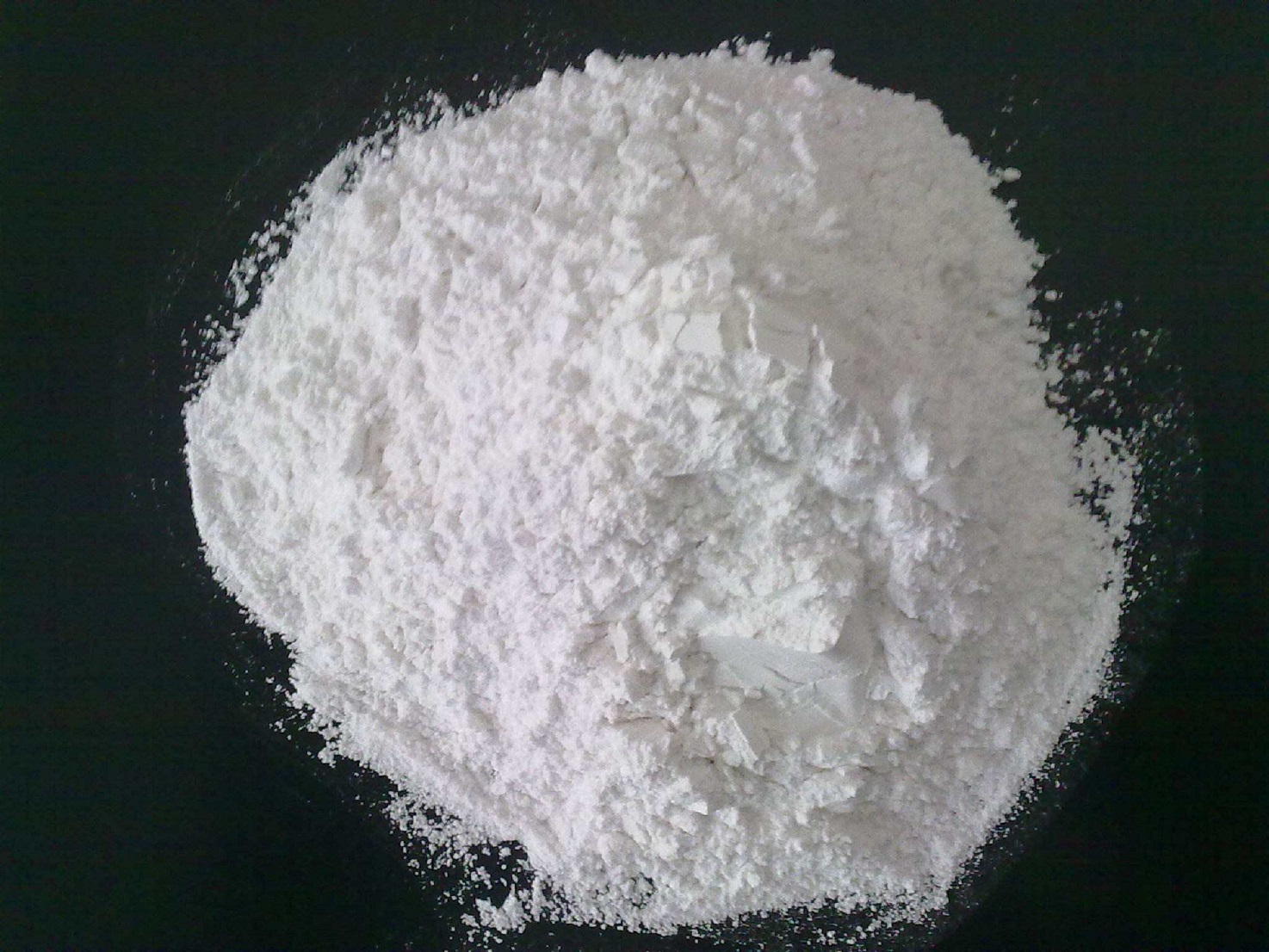 2，5-二氨基甲苯硫酸盐