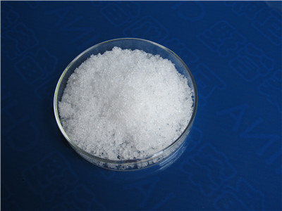 硝酸镧六水合物