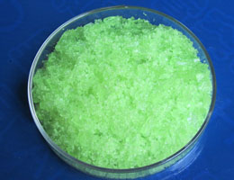 硝酸镨(III)水合物