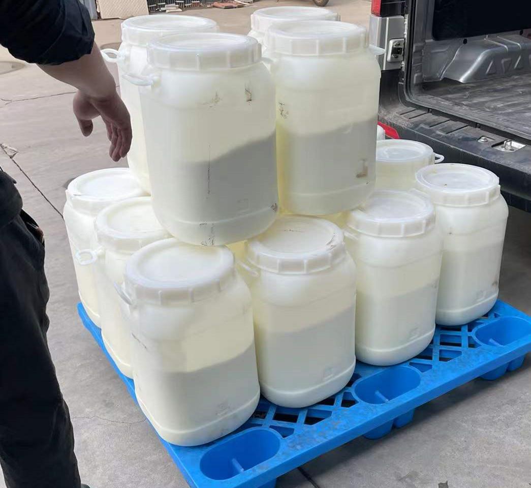 五氯化磷 2 .jpg 五氯化磷 2 .jpg