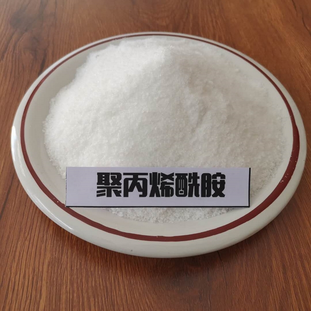 聚丙烯酰胺PAM在洗沙行业用作絮凝剂，加快沉淀，吸附强