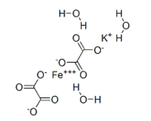 aladdin 阿拉丁 P639574 三草酸铁(III)钾水合物 14883-34-2 ≥99%