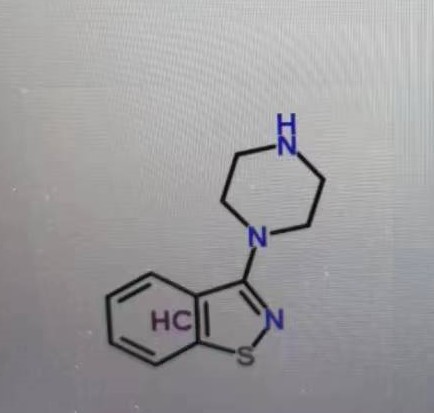 3-（1-哌嗪基）-1，2-苯并导噻唑盐酸盐