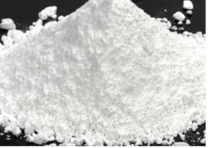 氟化锶 白色无色立方晶系结晶粉末。