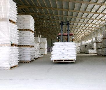 对三联苯  92-94-4