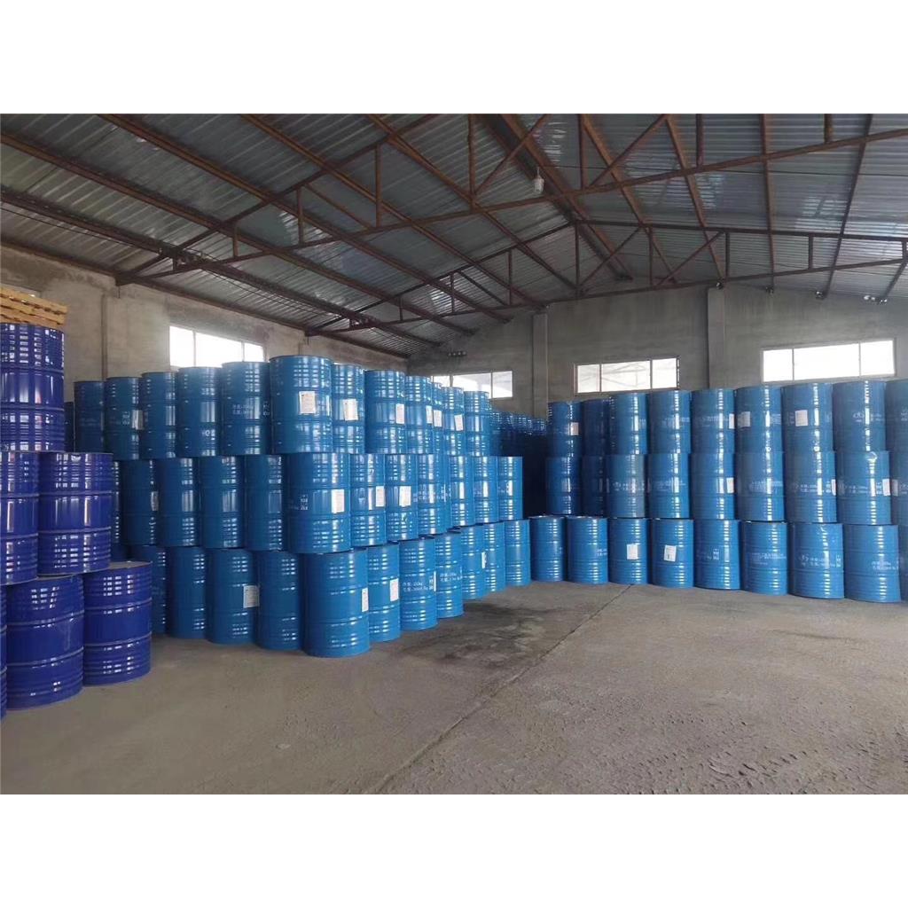 十二烷，正十二烷、十二碳烷