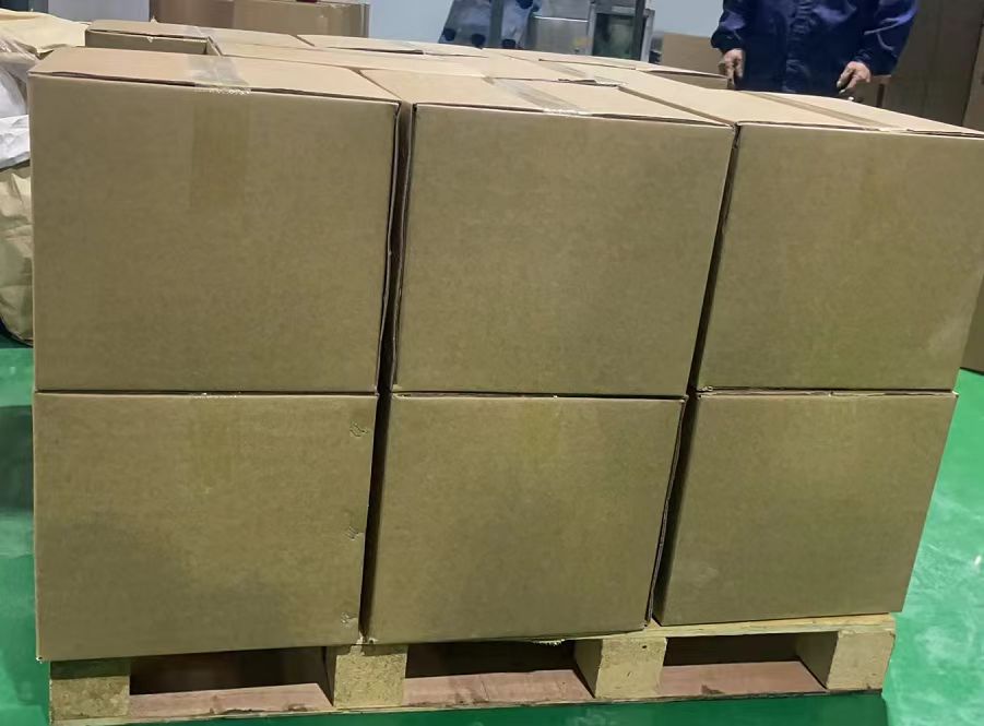 维生素B12,氰钴铵,甲钴铵,含量1%,2%,99%,饲料级,食品级,医药级,USP/EP/JP药典标准