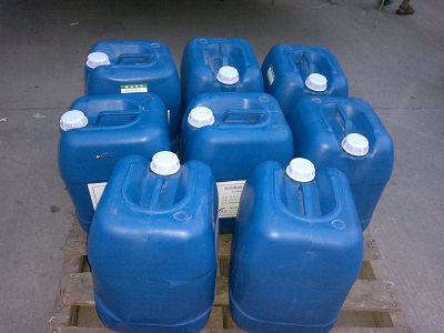 葡萄糖酸氯己定溶液；1,6-双（N1-对氯苯基-N5-双胍基）己烷二葡萄糖酸氯己定的水溶液